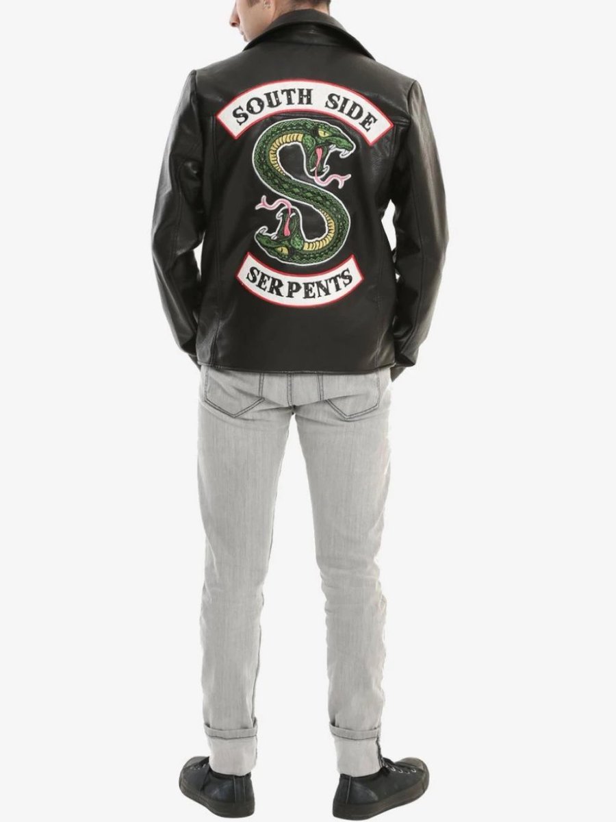 TMoviejackets's tweet photo. Southside riverdale black leather jacket in just $135. Don’t miss the offer

https://t.co/N3dgP3PBz6

#riverdale #leather #black #Black #leatherjacket #south #southside https://t.co/jLM3oFDZnC