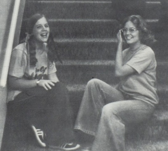 Everyone say C-H-E-E-S-E! 😃😃

#TBT #CadottHORNETS