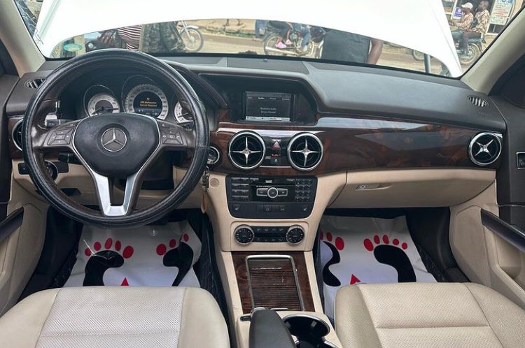 PrimeAutos_'s tweet photo. Mercedes Benz GLK350 2014 (registered)

🧶 9,900,000
🧶Call/WhatsApp 09093532474
  Buy &amp; Sell Cars At An Affordable 
 
#primeautos https://t.co/YI6AgLiDIt