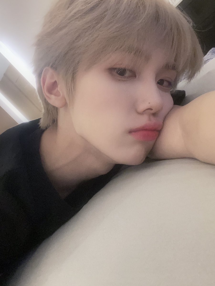 CRAVITY_twt's tweet photo. 뽀덩��덩🫧
#성민 https://t.co/7aMWEut4Bf