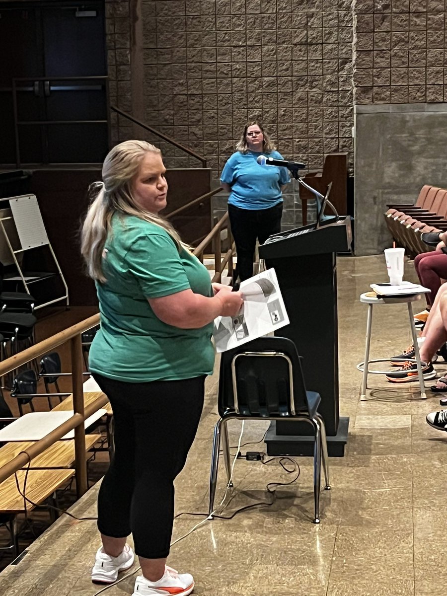 Motexan31's tweet image. Another great day of learning at RMS. We are blessed to have some of the best @leaderinme facilitator/coaches. Thank you Jill, Heather, &amp;amp; Jennifer #RepMO #FamilyEngagement #LEAD