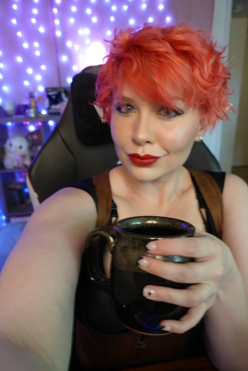 camillapanda ➡️ PAX East tweet media