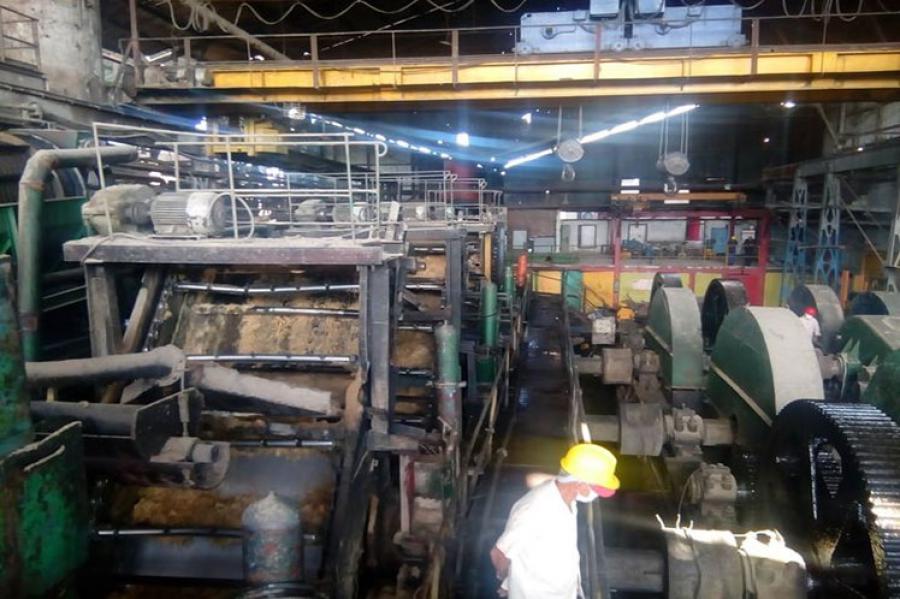 DeFactoCuba's tweet photo. 5/ El volumen físico industrial representa menos de la mitad del nivel de 1989. Su estructura es de bienes de consumo mayormente. https://t.co/l2hreQDagT