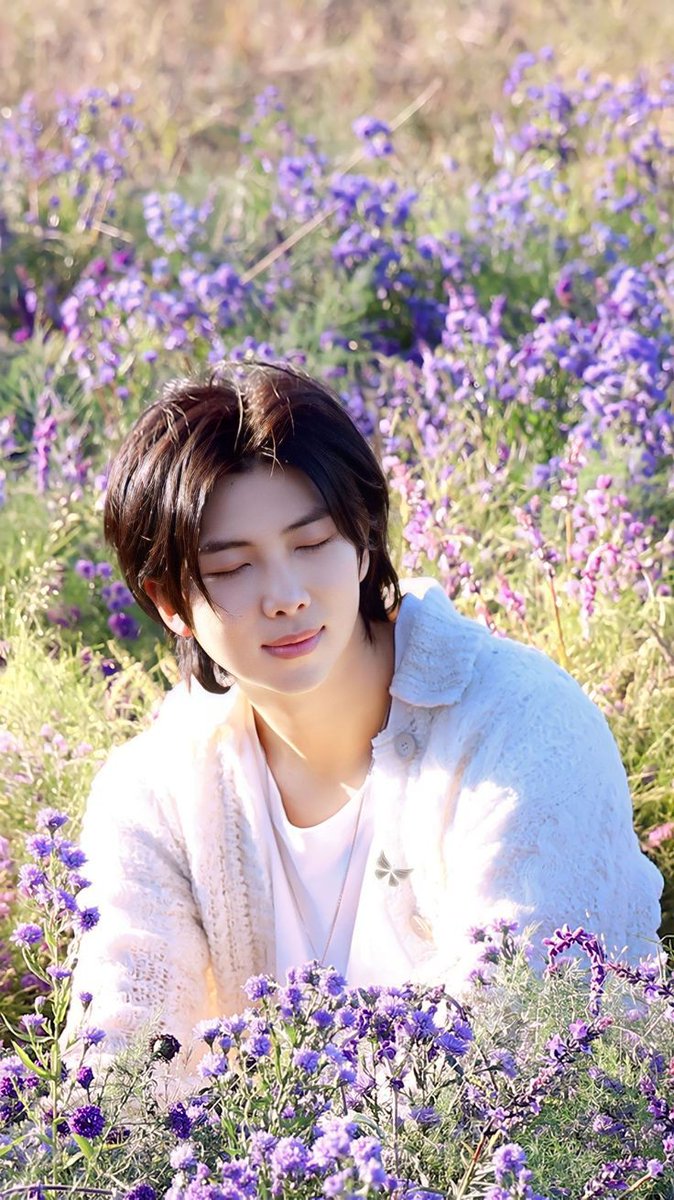 Luna_aaa tweet media