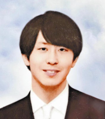 livedoornews's tweet photo. 【3カ月休日なし】26歳専攻医が過労自殺、労災認定…時間外は月207時間
https://t.co/oftj4gaVrO

男性は医師になってから3年目で、自殺するまで約3カ月間休日がなく、直前の時間外労働は、国の労災認定基準を大幅に超える月207時間に上っていたという。 https://t.co/BfgyX1VhAE