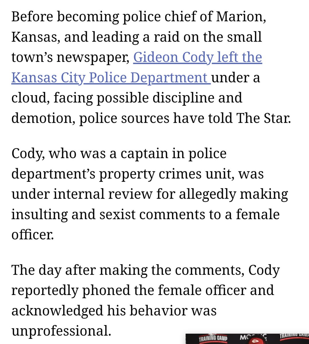 Aric Toler tweet media