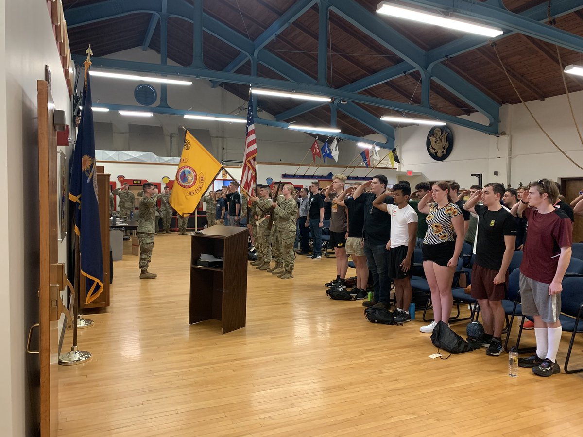 KU_ArmyROTC's tweet photo. Successful Day 1 of New Cadet Orientation: 48 new Cadets, 16 scholarships awarded, and non-stop briefs! π Join us and #BeAJayhawk in Army ROTC β it's not too late! πͺπ #JayhawkStrong #ROTCOrientation
Start here:
https://t.co/1w5Pkbl6m7 https://t.co/NRoO3Sy927
