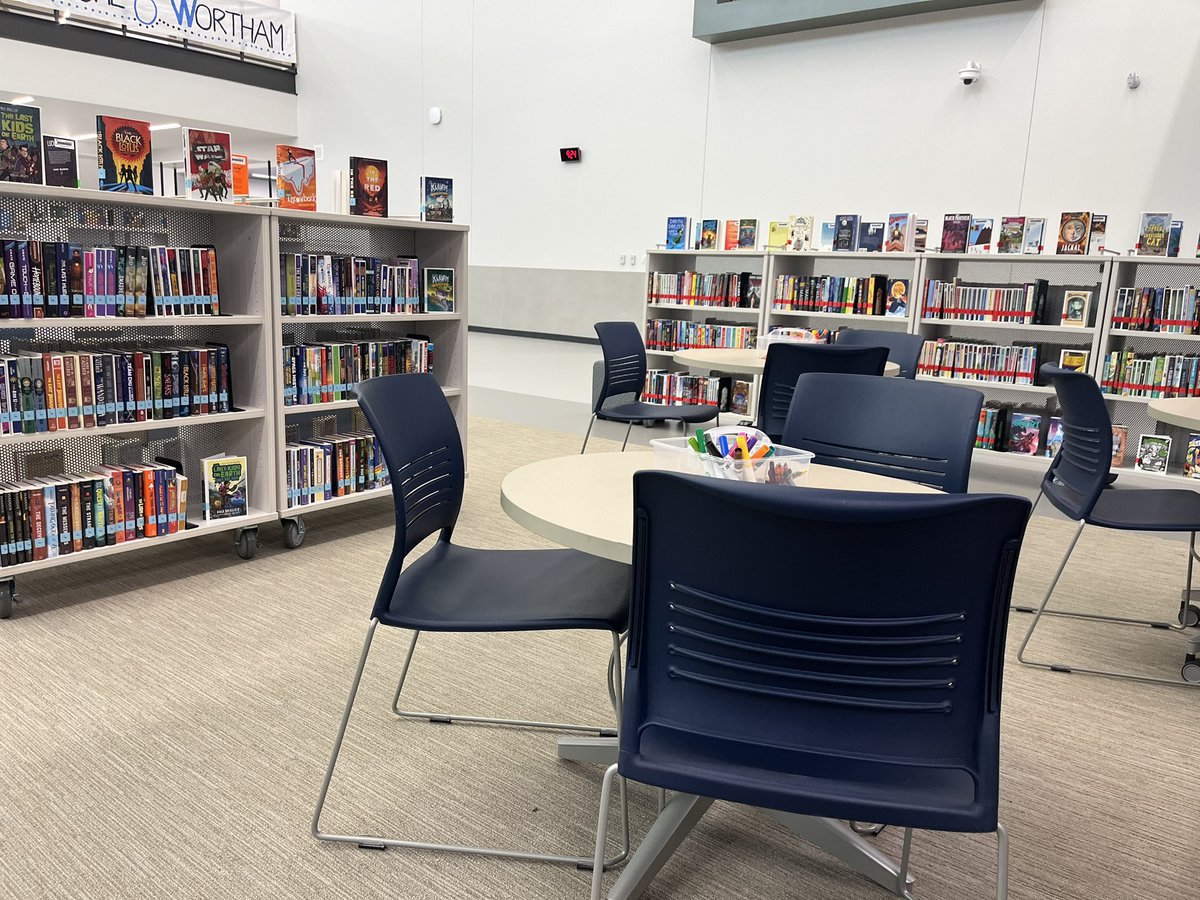 Kristine tweet media