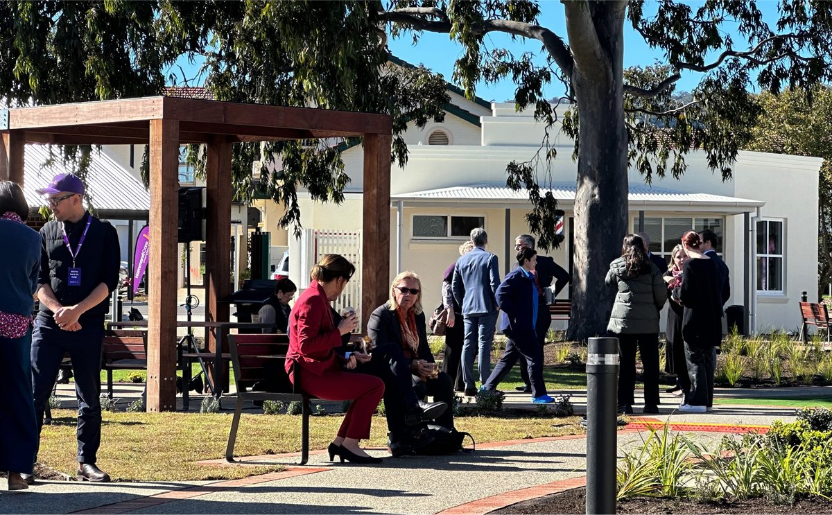 HammondCare's tweet photo. "It’s like all the families of people living with dementia got together, wrote a wish list, and gave it to professionals who could do something about it."

Overheard at yesterday's opening event for HammondCare Daw Park in South Australia.

Learn more: https://t.co/H0AOFHikni https://t.co/nxu8TdO8Qu
