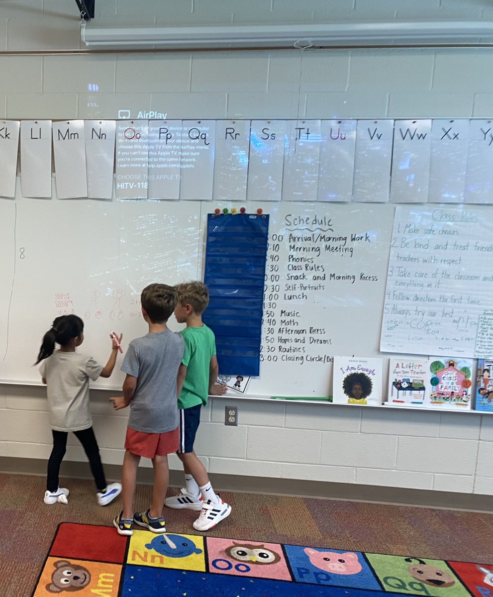 MrsCarter_SMSD's tweet image. Check out this #buildingthinkingclassrooms action happening @512Hawks today. These kids are *thinking* and *talking* and *LOVING* math, and… they were so *proud* of their mathematical thinking. 🤗✨🌱🧮 #watchusgrow #weshinestudentsshine @theSMSD