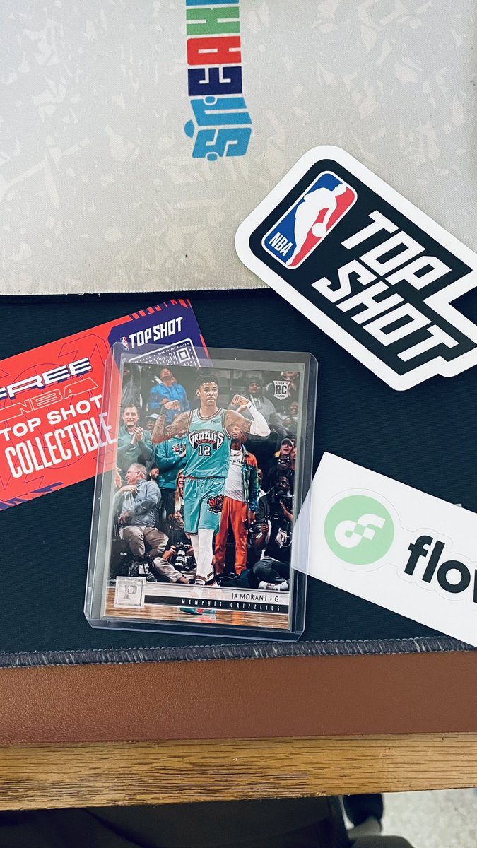 davyc3's tweet image. I'm not sure how I'm going to afford my kid's college tuition, but apparently at least I have this Ja Morant rookie card that's worth a fortune.  

What is the mint count by the way?

@collctn_connctn 

#investing #AskMyWife #BlindSide Rip Young Dolph