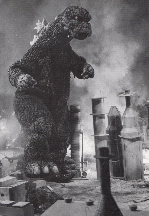 Godzilla_shots's tweet photo. 1974 "Godzilla Vs. Mechagodzilla" https://t.co/OPhnUTAQ8D