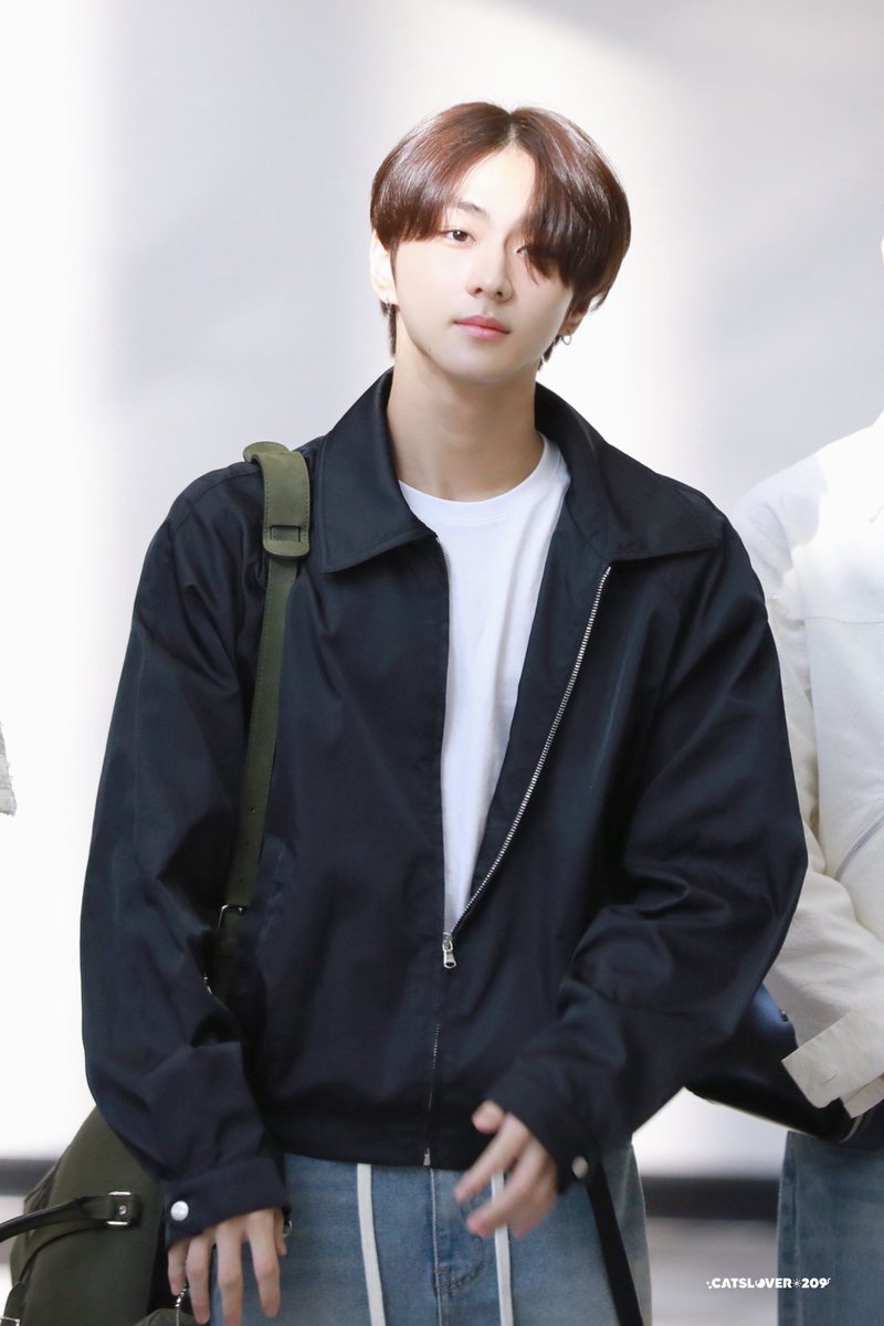 catslover0209's tweet image. 230817 🌥️
-
#ENHYPEN_JUNGWON  #엔하이픈 #정원