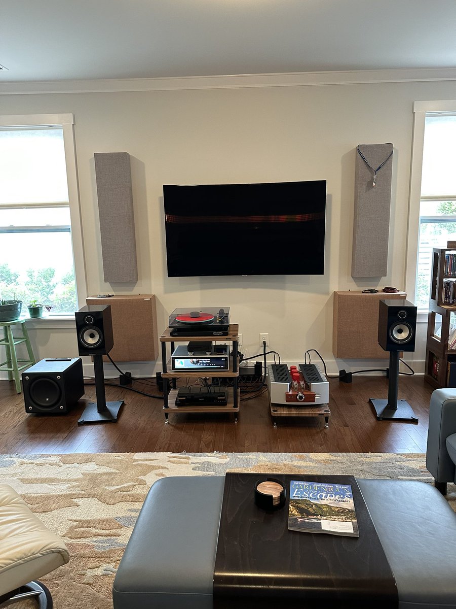 My happy place @BowersWilkins @audioquest @HifiRose @Solidsteel_IT @JLAudio @IsoAcoustics #pathos #inpol2 @GIKAcoustics @RegaResearch