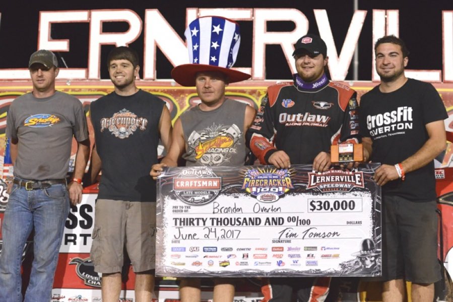 VincentGuliani's tweet photo. I’m very fortunate to have worked with some excellent drivers. Below is a list of guys who won at least a $10k to win race while I was with them:

John Anderson
Shane Clanton
Jonathon Davenport
Jason Hughes
Chase Junghans
Brandon Overton
Jeff Smith
Kyle Strickler 
Randy Weaver https://t.co/nTZg8rLMMt