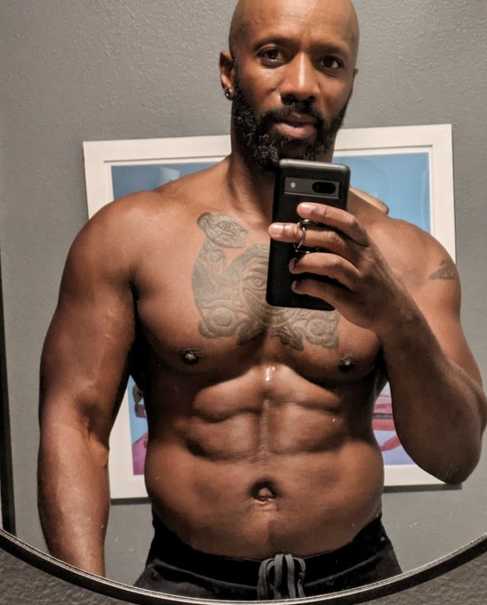 It was on the gram. https://t.co/oOGJfFdWp9<a href="/tag/bulkingseaaon"class="tags"><span>#bulkingseaaon</span></a>