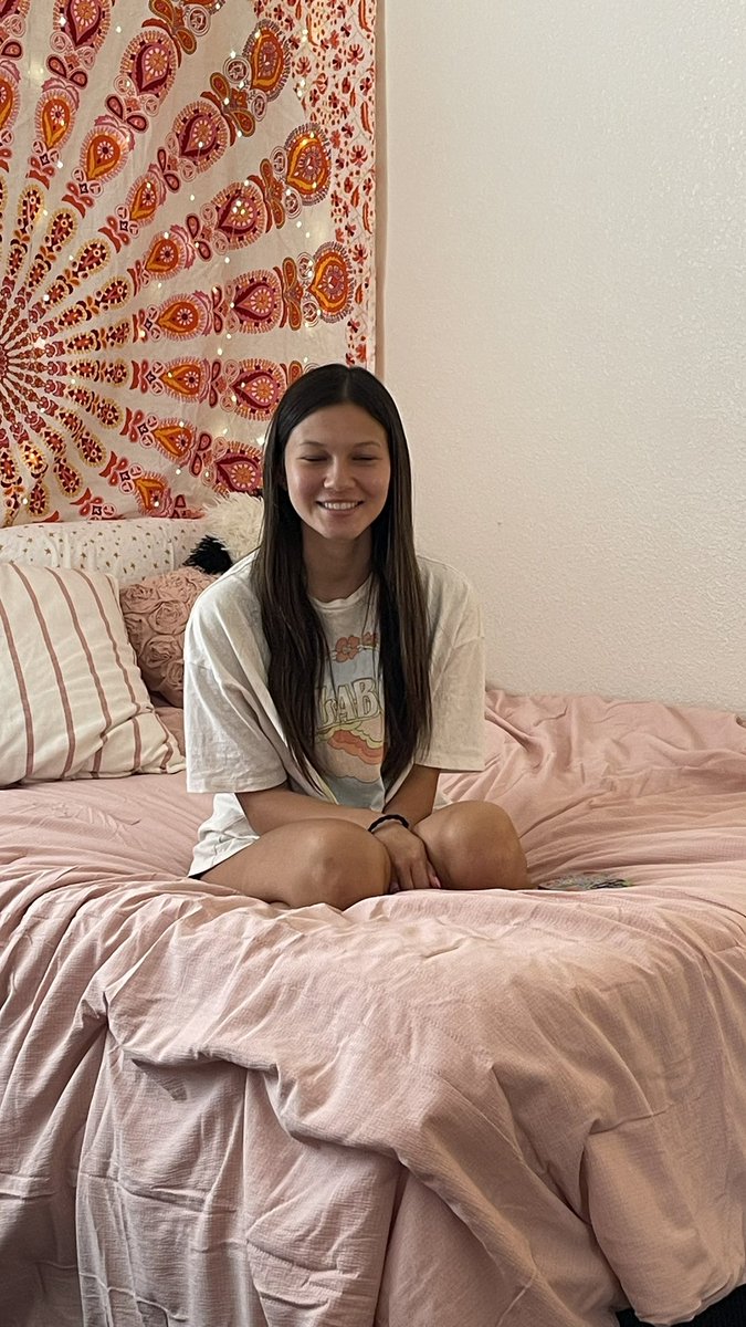 stevejkfor's tweet image. Got Nic moved in to her dorm at OSU. Hoping she and her roommate have a great freshman first semester!  #osu #dormmovein #bookerhall #GoPokes #classof2027