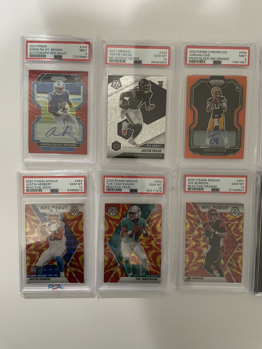 NFLCardFormula's tweet image. Anyone buying QBs in pre-season?? DM me for prices! Discount on bulk 😎

@sports_sell @HiveRetweets @TheHobby247 @HobbyRetweet_ @CardboardEchoes @ILOVECOLLECTIN1
@collectorconn19 @hobbyretweeters @Hobby_Connect @SportsCardHoby @CardHobbyRTs @CardsMotor @Nolacardtweets