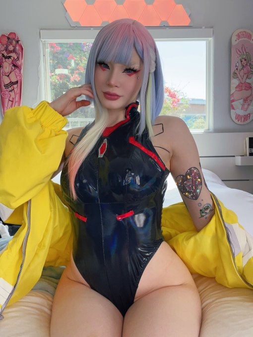 come to the moon with me? 💖 live on twitch in this cosplay!! https://t.co/dLo9pMLzGR<a href="/tag/fnaf"class="tags"><span>#fnaf</span></a><a href="/tag/thepuppet"class="tags"><span>#thepuppet</span></a>