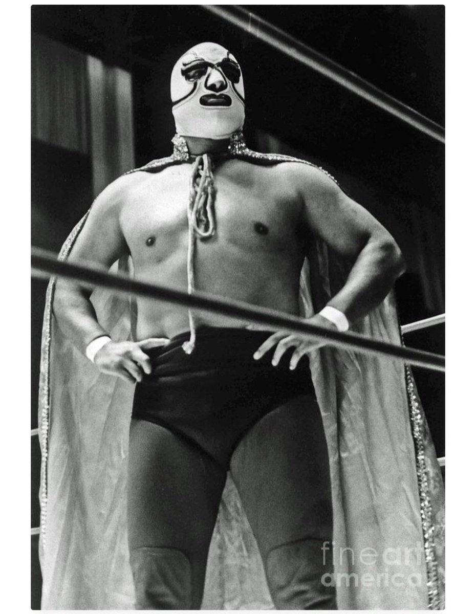 desdela3cuerda's tweet image. Trabajo de #JimFitzpatrick 🤼‍♂️📸⚡️
.
.
.
.
#arteyluchalibre #Luchayarte #Arte #luchalibremexicana #LuchaLibre #Lucha #Diseño #ilustración #foto #Draw #Art #mexico #mex #colores #Arasdelostrazos #mask #CDMX #mexico #rudos #antifaz #mascara #libre #color #artedigital