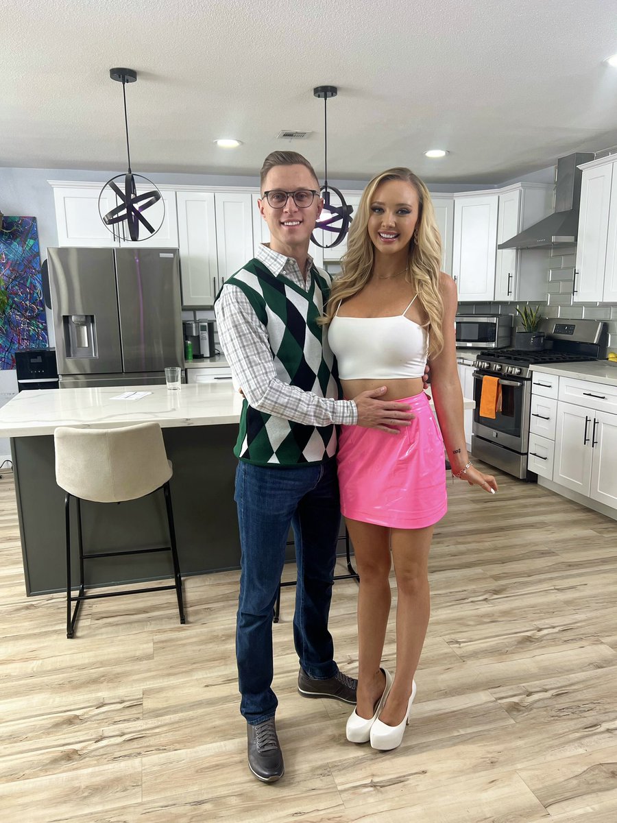 busthouseXXX's tweet photo. New scene coming soon 🎥

@badgirlpaisley 
@AlexMackXXX https://t.co/sLxLP1WcKf