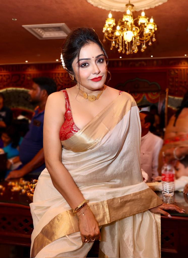 Filmy Network tweet media