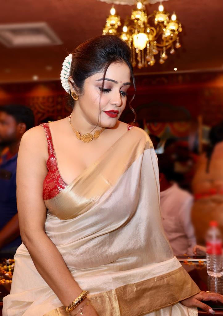 Filmy Network tweet media