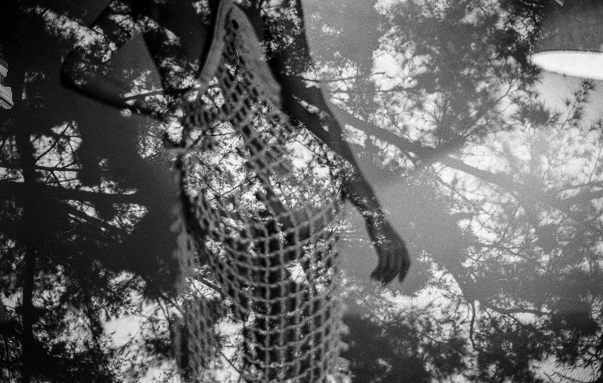 #CAFFENOL  is a coffee-based solution film development technique. #filmphotography 

..and here are some of my favorite results from recent studies, all part of my 'Caffenol Files' collection.
🔗objkt.com/collection/KT1…