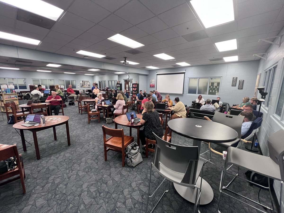 📰 Had a great day sharing all the <a href="/Newsela/">Newsela</a> goodness with Independence School District Secondary Social Studies teachers in Missouri! #newsela #friEdFan