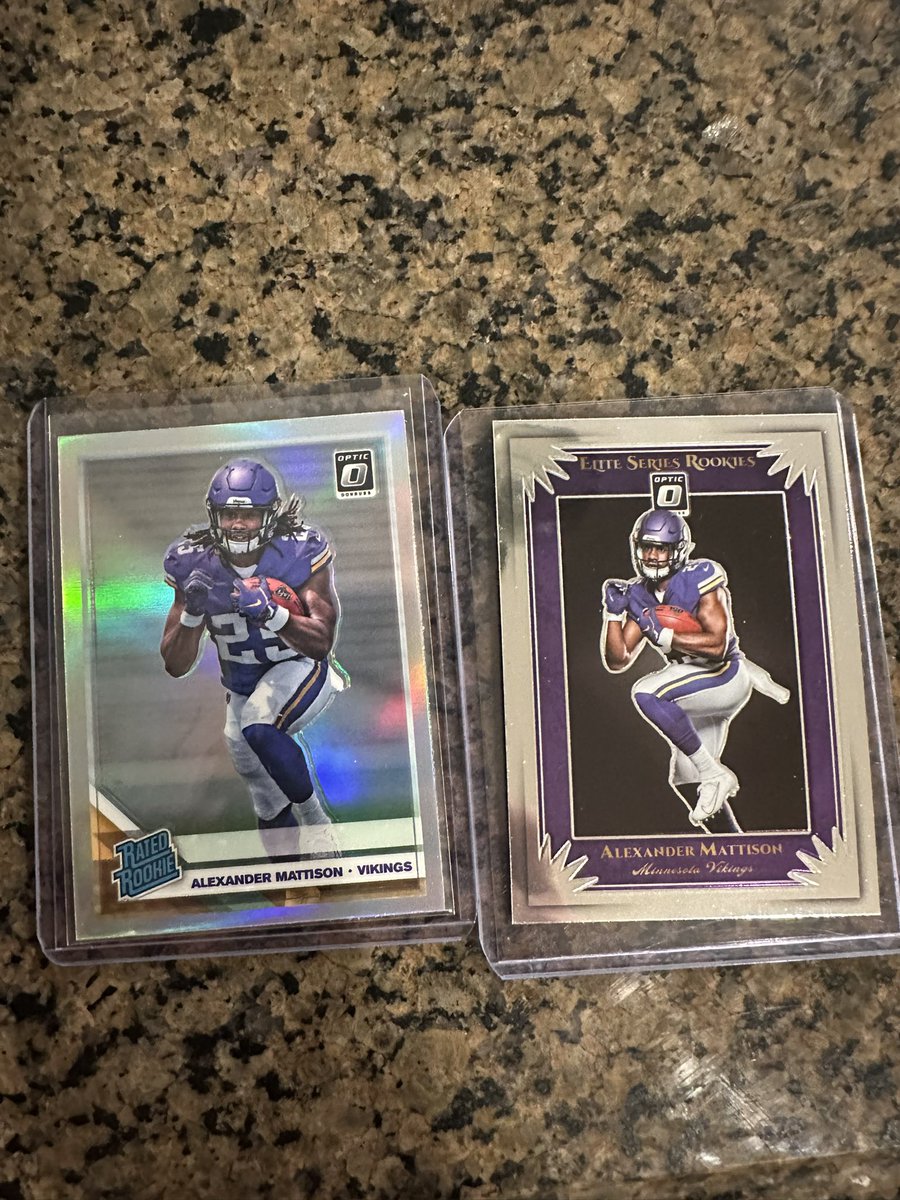 CardsKrol's tweet photo. @stokesboyscards @sports_sell @SportsSell3 @TonysCards @ILOVECOLLECTIN1 @CardboardEchoes Mattison pair $6 pwe https://t.co/5xM9eX2Ojb
