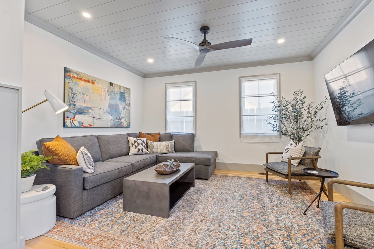 YieldOnCostSTR's tweet image. Let&apos;s try something! Know someone based in the SF Bay Area who could use a weekend away?

This cottage is unbooked the next couple weeks and I have a free 2-night stay for someone who needs a getaway.

Like &amp;amp; retweet this post and comment below why you are nominating them!…