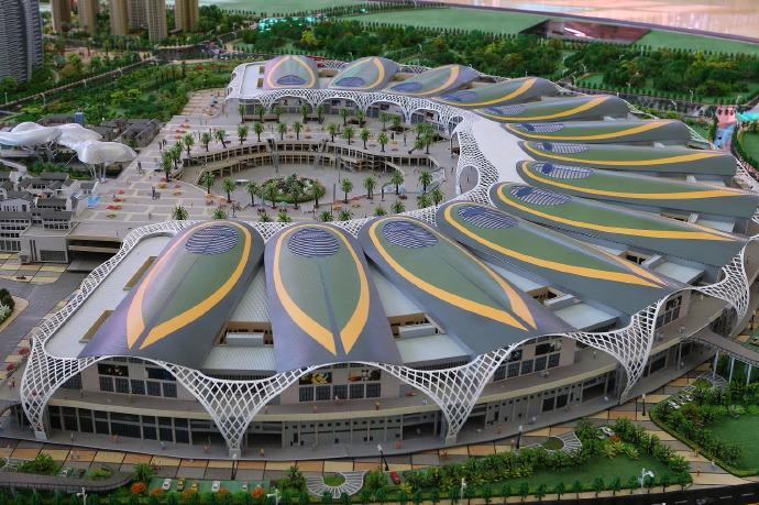 liupheonix's tweet photo. The 7th #China-South Asia Expo kicked off in Kunming, Yunnan Province, yesterday. 30,000+ exhibitors, representatives &amp; guests from 85 countries &amp; regions, and int'l organizations, are expected to attend both online &amp; offline activities during the five-day expo. https://t.co/aPHE0eAEJE