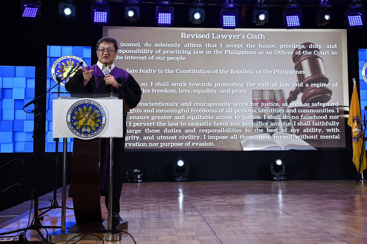 SCPh_PIO's tweet photo. SC Associate Justice Antonio T. Kho, Jr. administers the new Lawyer’s Oath to over 400  COMELEC lawyers during a mass oath-taking held at the culmination of the 3rd National Convention of COMELEC Managers and Lawyers at the Sofitel Philippine Plaza Hotel on August 15, 2023. https://t.co/rIlq7QEF6N