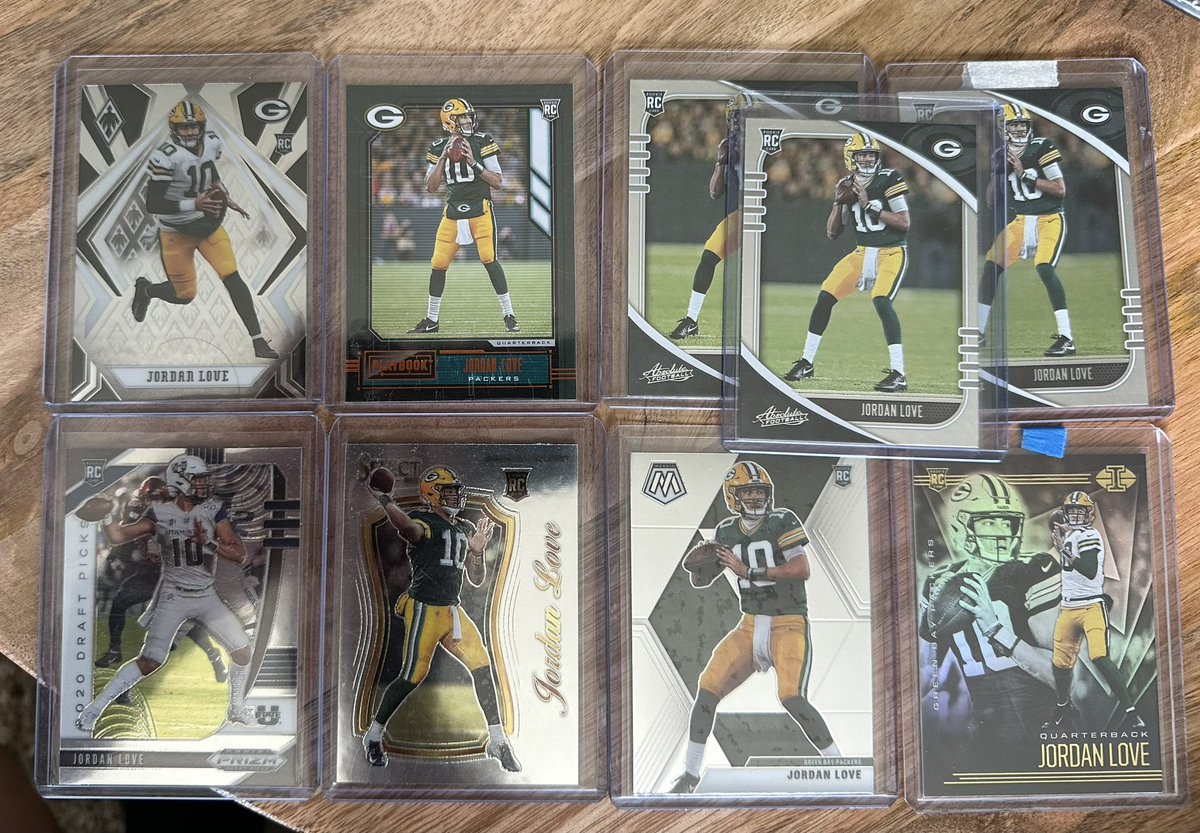 CardsKrol's tweet photo. @stokesboyscards @sports_sell @SportsSell3 @TonysCards @ILOVECOLLECTIN1 @CardboardEchoes Love rookie lot $15 bmwt https://t.co/tNUfuvMg8N