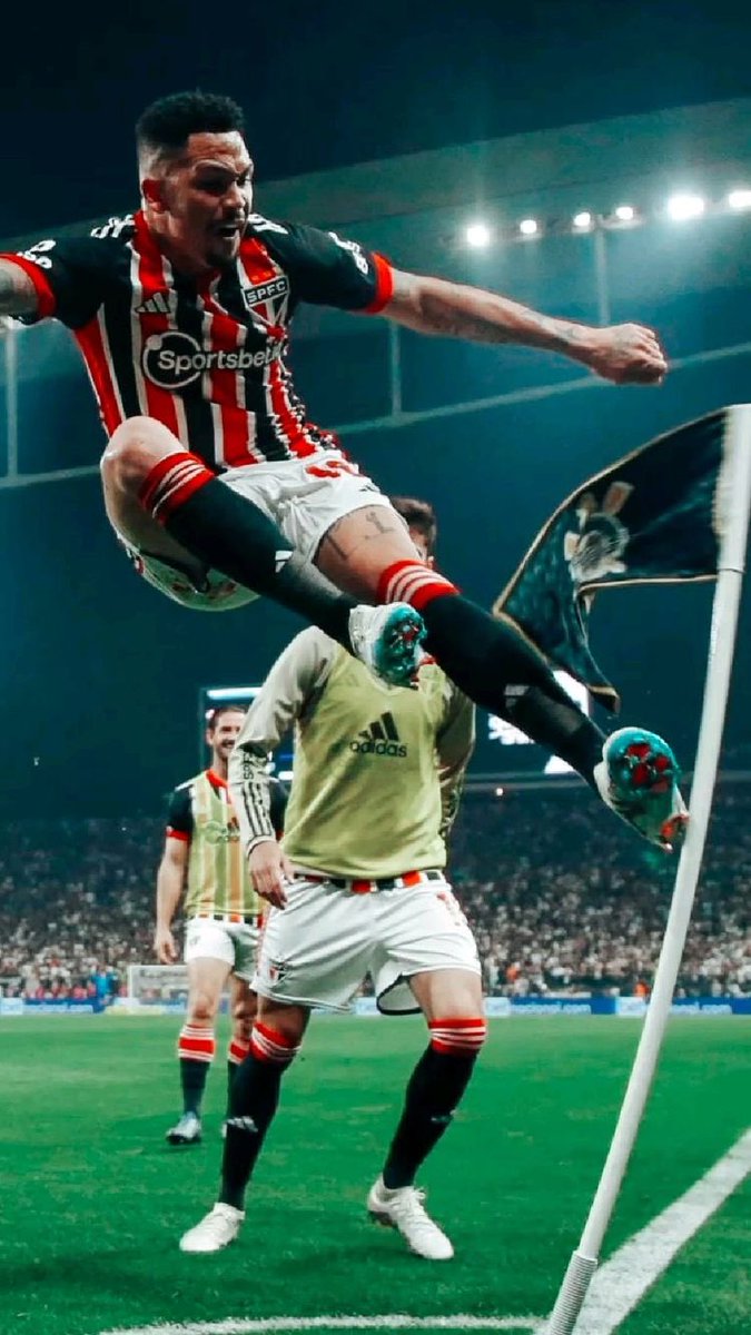 jotavesena's tweet photo. VAI TOMAR NO CU CORINTHIANS https://t.co/HS6XHrJroo