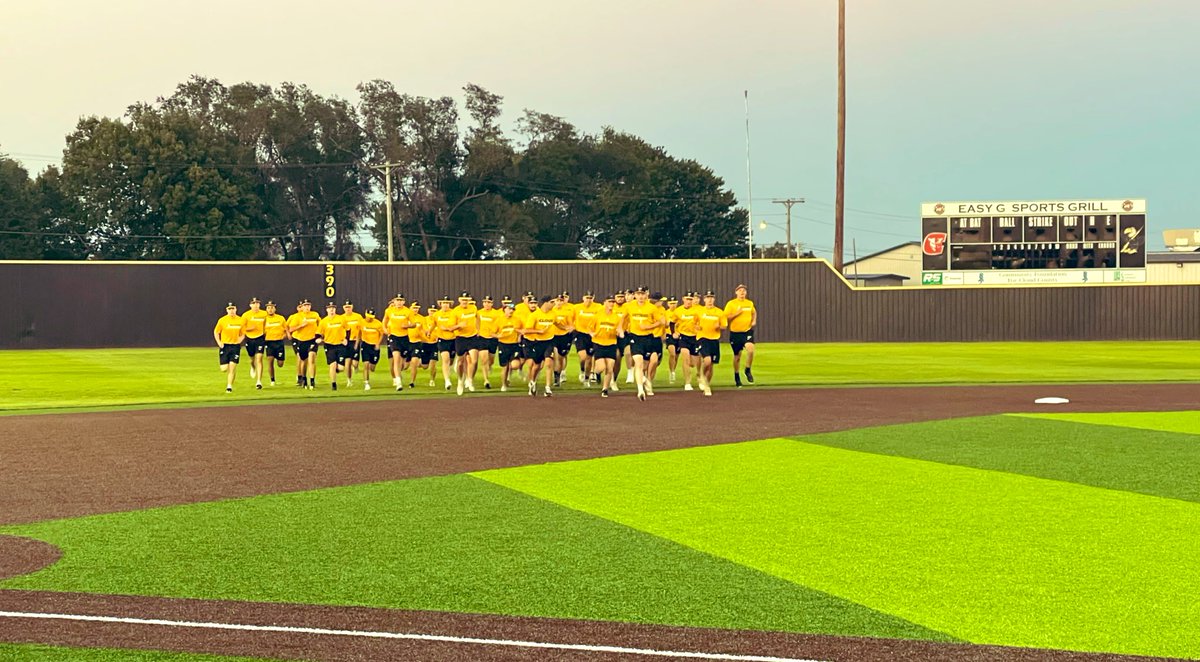 cloudbaseball's tweet photo. Great first week back on campus so far! Big thanks to @AdaptPTPD and @JakeMcfarlandPT for coming out to do PT assessments on our team. They create individualized mobility programs for each player. Huge for player health and development! https://t.co/FKK9hEllxy