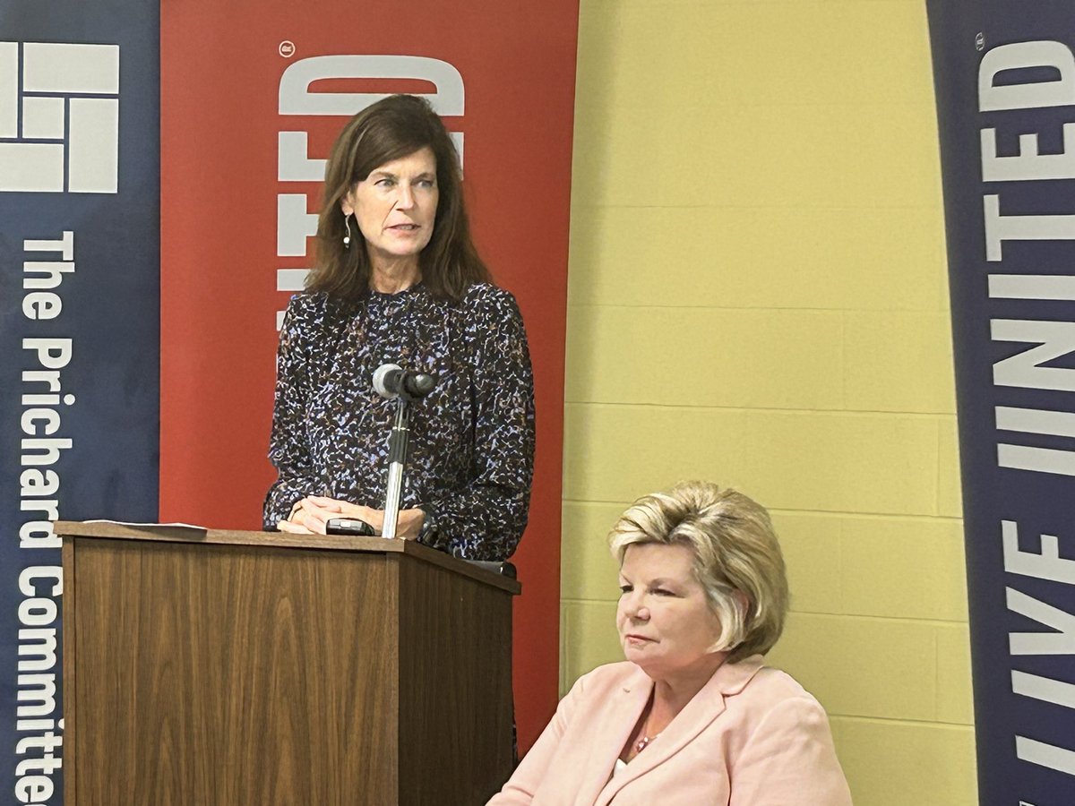 gies_benjamin's tweet photo. 🧵Today in #NKY #BusinessLeaders Amy Spiller @DukeEnergy, Candace McGraw @CVGairport, Warren Weber @PNCBank, & Rep. Moser @5boymom joined @UnitedWayGC & @PrichardCom on the importance of #ChildCare to #KYWorkforce. A new poll finds…. 👀 https://t.co/O2rTu3GeXs