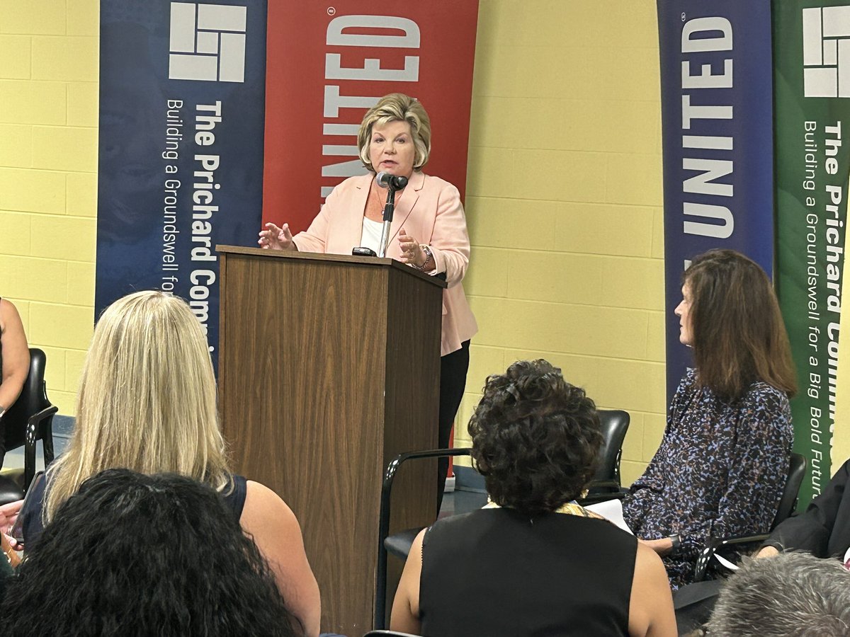 gies_benjamin's tweet photo. 🧵Today in #NKY #BusinessLeaders Amy Spiller @DukeEnergy, Candace McGraw @CVGairport, Warren Weber @PNCBank, & Rep. Moser @5boymom joined @UnitedWayGC & @PrichardCom on the importance of #ChildCare to #KYWorkforce. A new poll finds…. 👀 https://t.co/O2rTu3GeXs