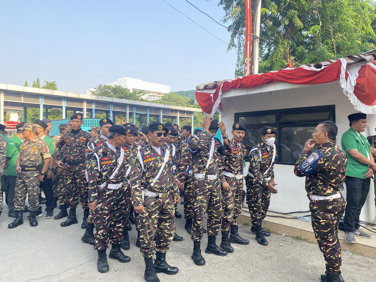 Gerakan Pemuda Ansor tweet media