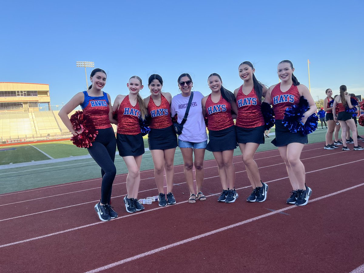 MrsMartinDances's tweet photo. I love seeing former students do bigger things! I will always be their cheerleader. @HaysFineArts @Hays_Hawks https://t.co/4O55QS0V78