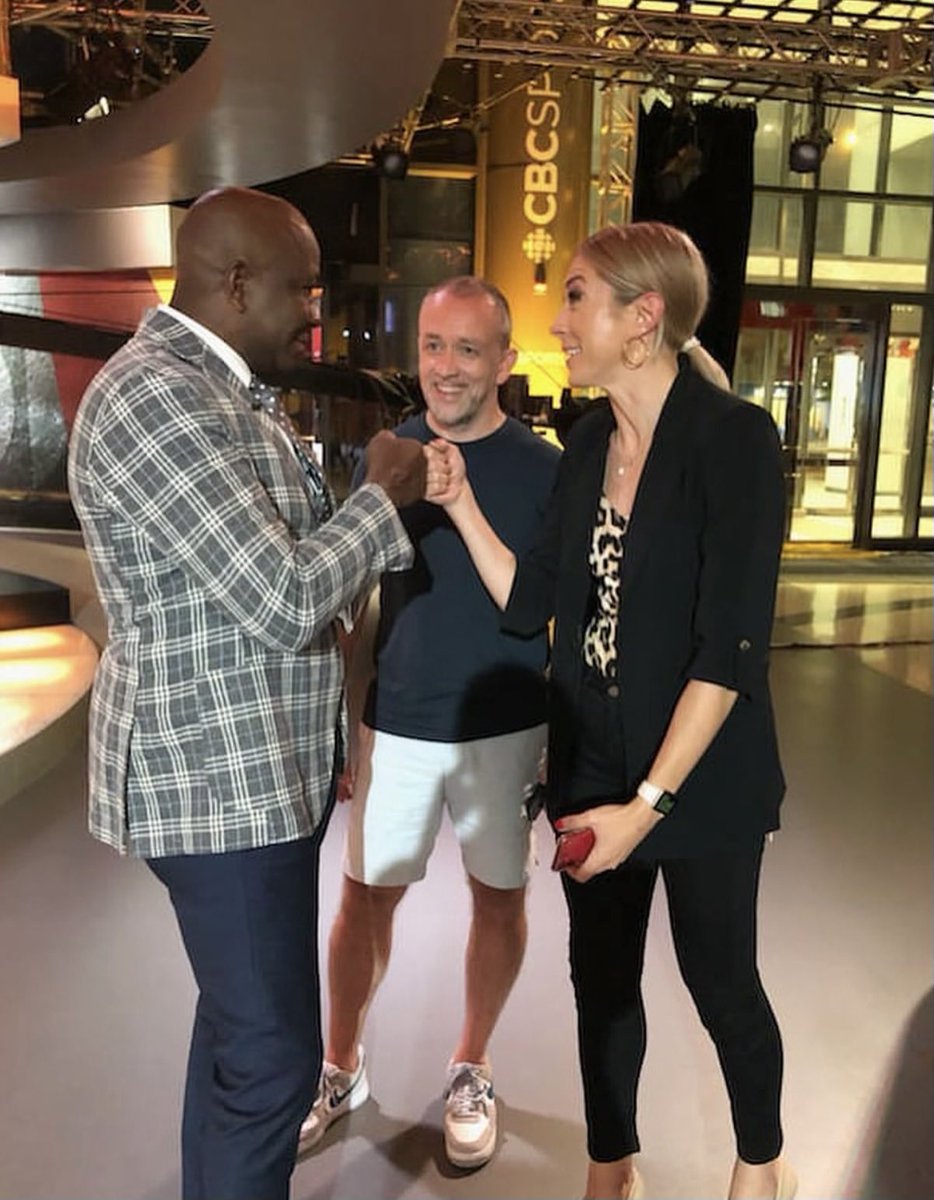 donovanbailey's tweet photo. Yes am back, back again with the best broadcast crew @cbcsports for the 2023 world track championship with @Andi_Petrillo @CBCScottRussell @perditafelicien #RunningThingsPodcast
#Undisputed #THEChamp #BobBabinski #MichaelSmith #BrianLee https://t.co/zbpjlEqbBa