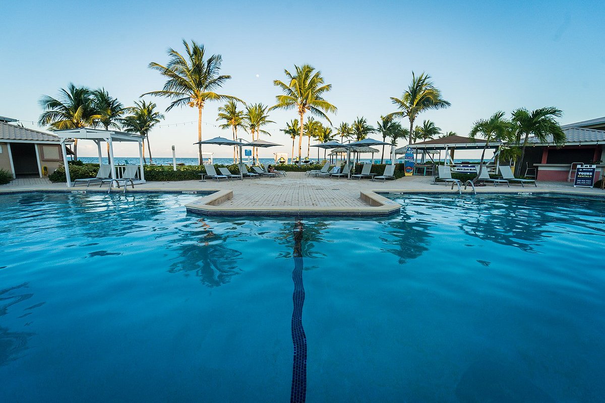 crystal_h2022's tweet photo. 5 nights in Grand Cayman $1,844  per person based on double occupancy 12/01-12/06/23 

For more information text "GrandCayman" to 701-389-8883
**Price and availability subject to change

#vacation #travel #memories #grandcayman #ocean #celebrate#crystalstravels #bucketlist https://t.co/RyjtZQBW5Y
