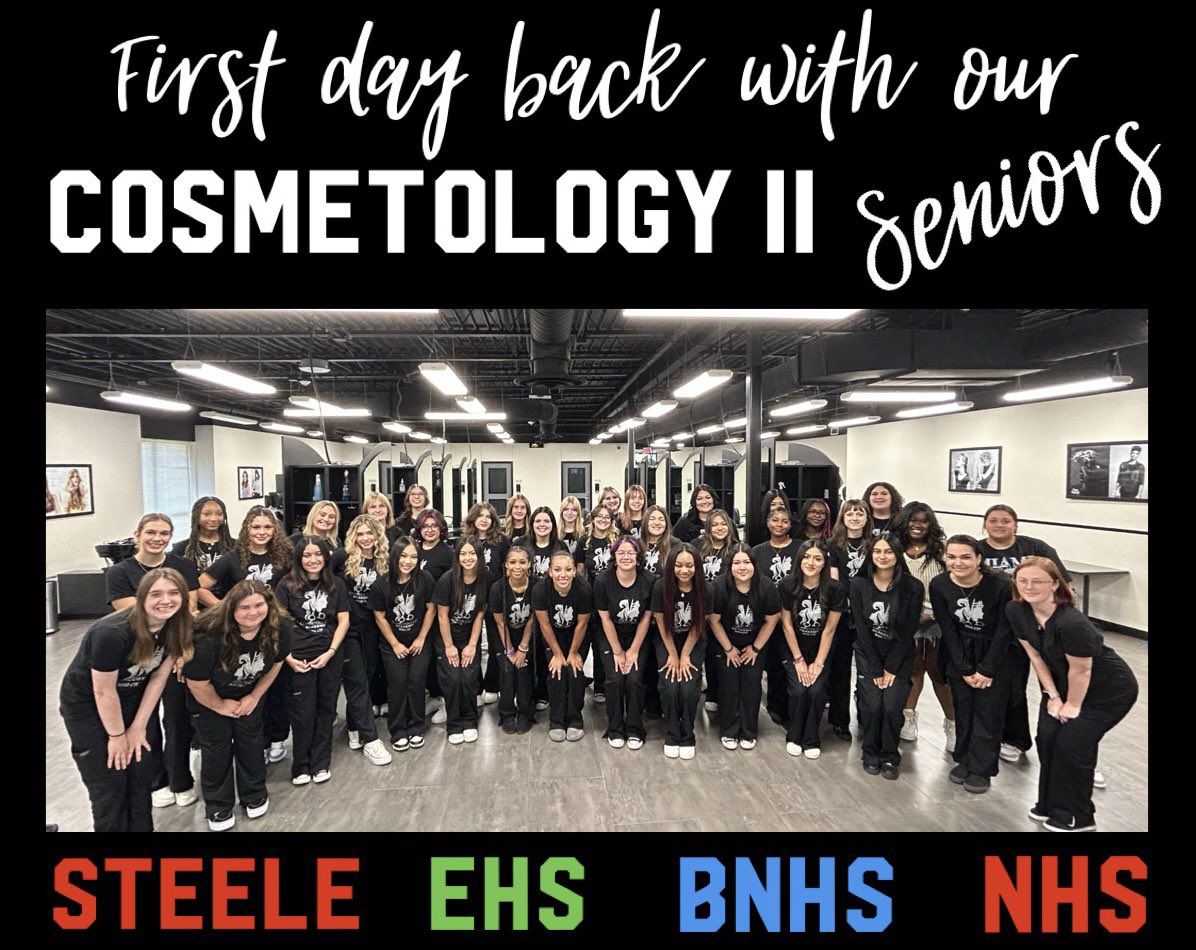 NISDCosmetology's tweet photo. Great first day back with our #COSII Seniors! Orientation & Catching up with our team! This will be our largest graduating class ever with @NHSTexans @EatonHighSchool @ByronNelsonHigh & Last graduating class from @steele_echs @NorthwestISD @NisdCTE @MrsLochridgeCTE @HFowlerCTE https://t.co/8OeVjPZQUU
