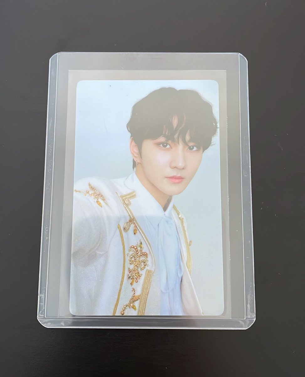 🎀  . . . ♡ wts lfb

—— 🌷. . . jungwon kyocera hoodie pc

     ╰ ₱700
     ╰ payo or 3 days dop
     ╰ mint condi — Onhand

t. won manifesto tour kyocera hoodie m:d1 enhypen enha photocard pc poca wonnie