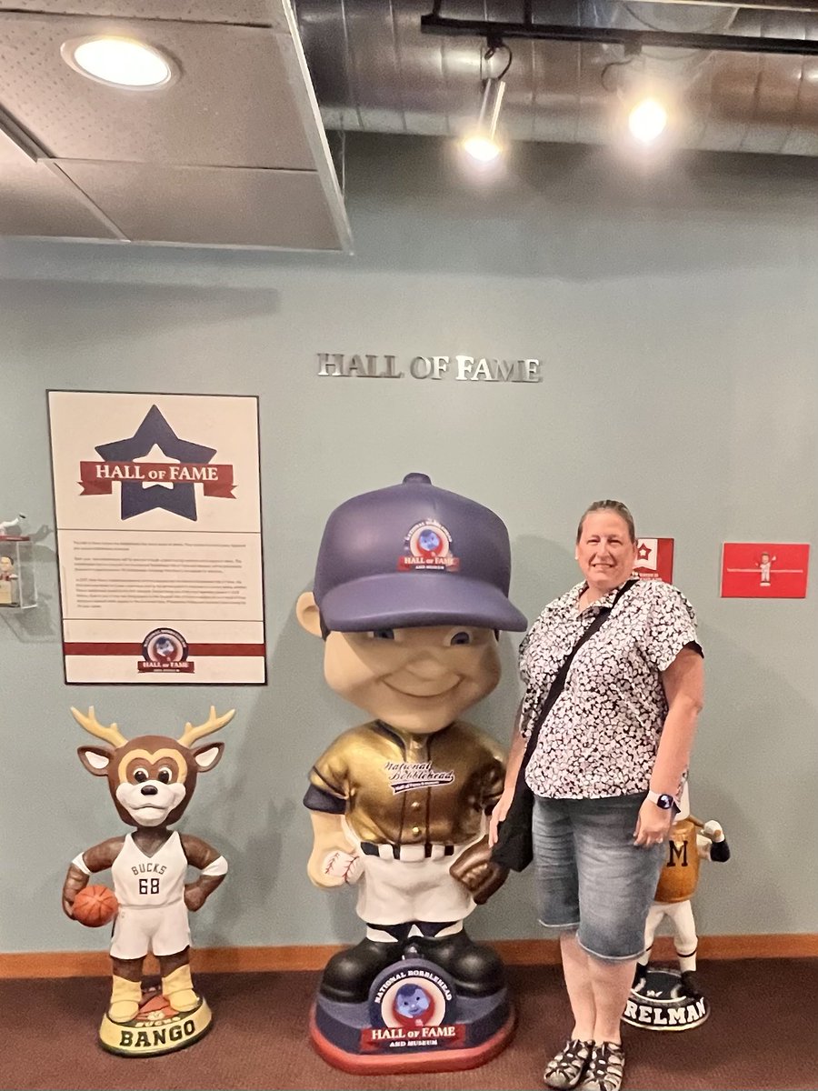 LMarenda's tweet photo. Visited @BobbleheadHall today & had a fun time w/ Hubby!! @Brownie527 Saw my girl Rosie the Riveter & even our former Governor, @CharlieBakerMA had a bobble head. Great collection! #ILRoadTrip2023 #TeacherAlwaysLearning https://t.co/KNQL4FZiIt