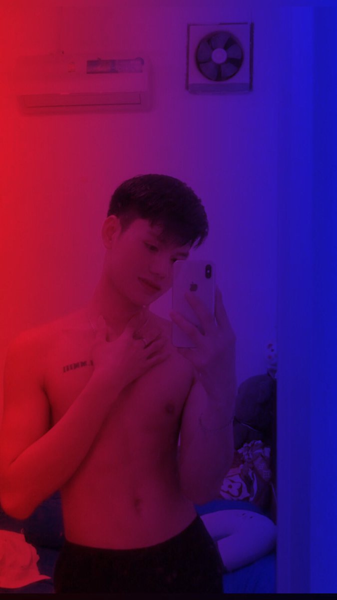 Singto5599's tweet photo. แบบไหนคือสิ่งที่เธอต้องการ♥️ https://t.co/rA6VrZqjWw