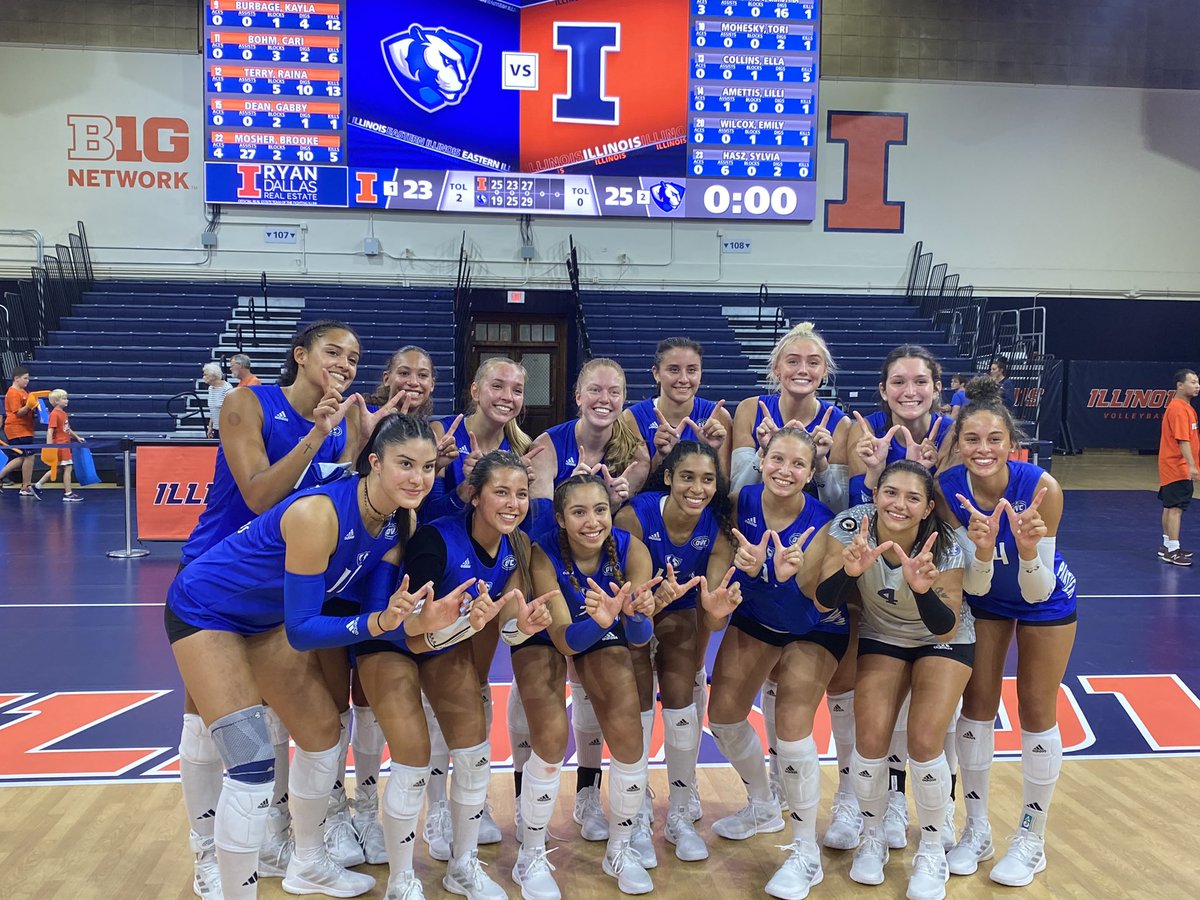 Exhibition w
<a href="/EIU_Volleyball/">EIU Volleyball</a> beats Illinois 3-1