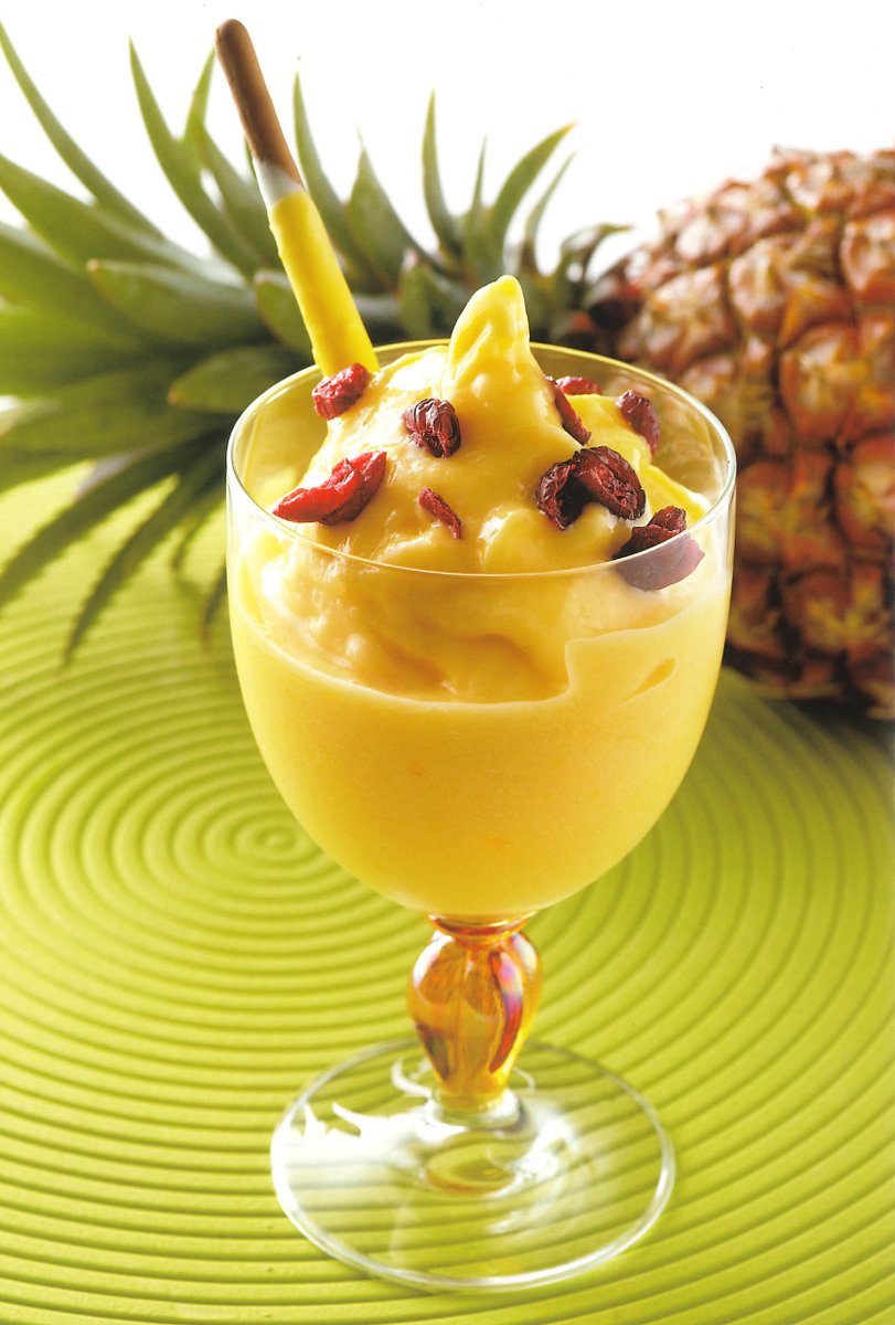 SupermumT's tweet photo. #BlendAndBurst #CreamyDreamy #SipTheSunshine #SavorTheFlavor #ChillVibes #TropicalCraving #FruitFusion #SippinOnSunshine #SmoothieMagic #PineapplePerfection #HealthyIndulgence #SatisfyYourCraving #NourishYourself #SipAndSmile 🍍🥭🥥🍌🌞🍹 https://t.co/aqg2UiFYwW