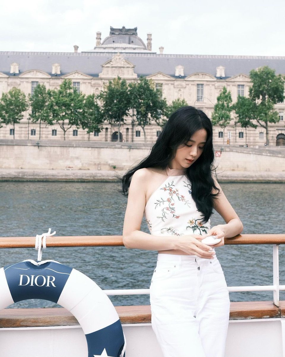Clarievia's tweet photo. สวยมากกกกก https://t.co/NM8SQOBnQw