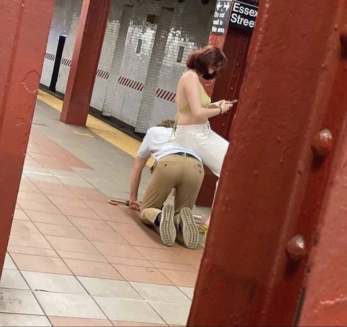 me and who? https://t.co/hMvjzO7Fd3